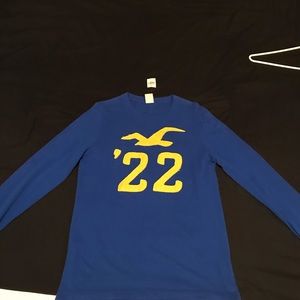 Men’s Hollister sweatshirt